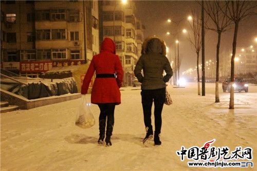 瑞雪兆丰年 太原盼来首场降雪